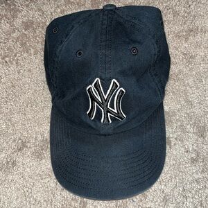 Vintage New York Yankees Black ‘47 Clean Up Hat